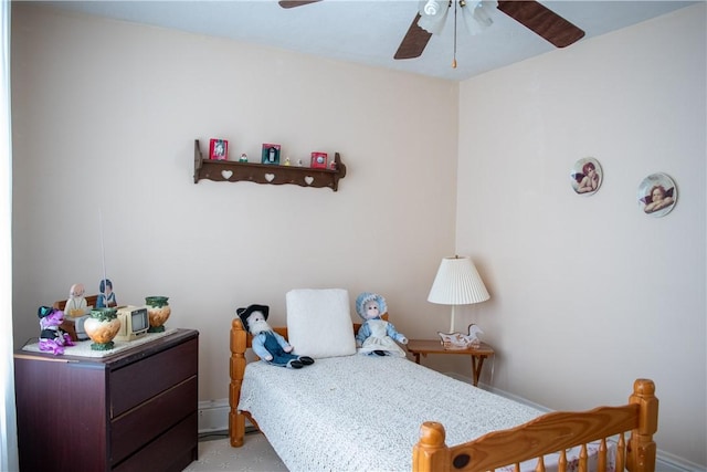 bedroom featuring ceiling fan