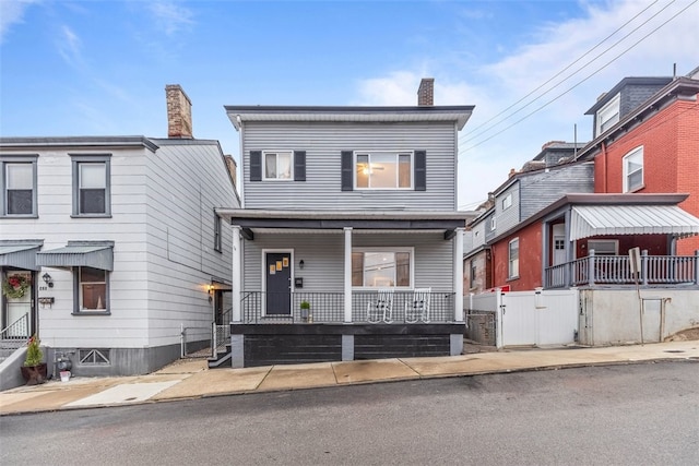 view of front of home featuring a porch