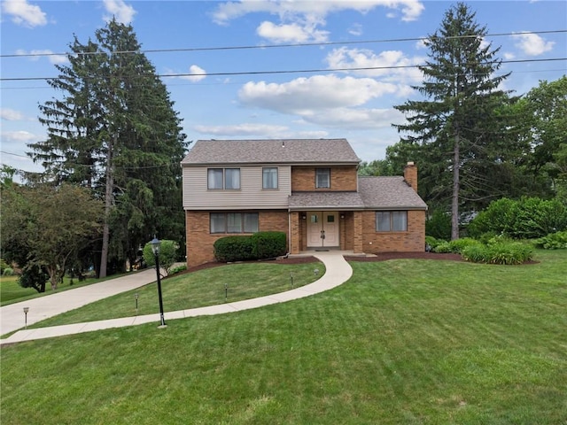 view of front of house featuring a front yard