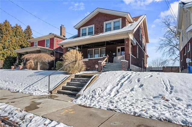 view of front of home featuring a porch