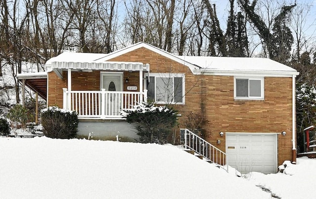 view of front of home featuring a garage