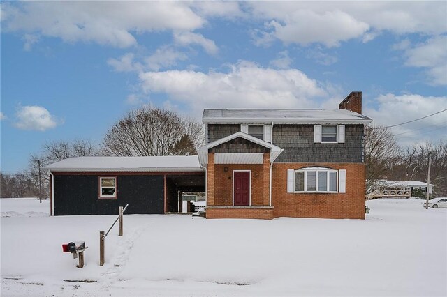 view of front of home