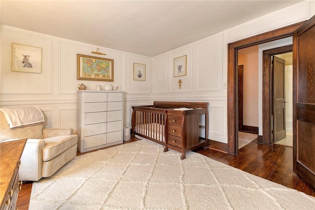 bedroom with light hardwood / wood-style flooring