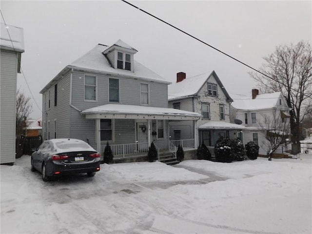 front of property with covered porch