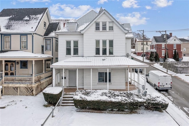 view of front of home featuring a porch