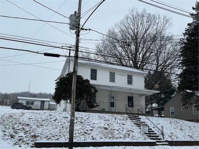 view of front of home featuring a porch