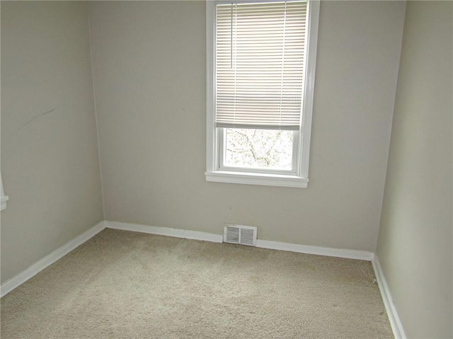 empty room with carpet