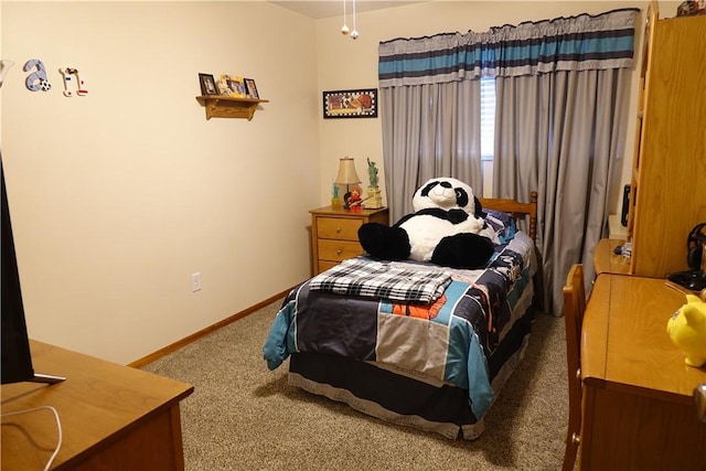 view of carpeted bedroom