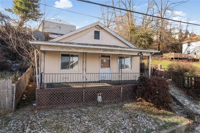 bungalow featuring covered porch