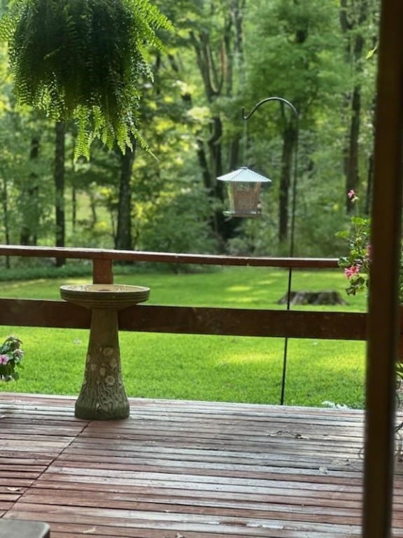 4024 Glen Eden Rd, Cranberry Twp, PA 16066 - view of property's community featuring a yard