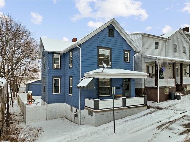 view of front of home featuring a porch