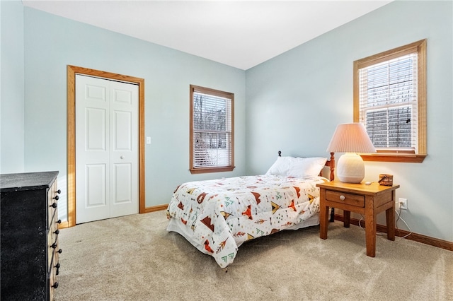 bedroom with carpet flooring