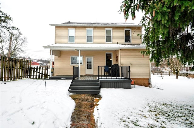 front of property featuring a porch