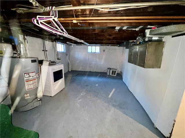 basement with washer / dryer and gas water heater