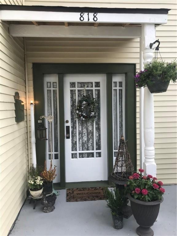 view of doorway to property