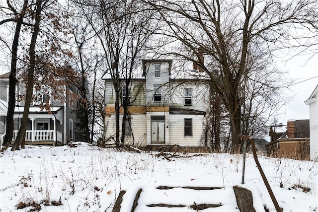 view of front of home