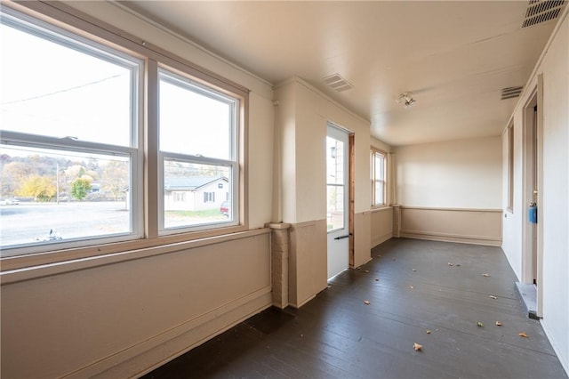 empty room featuring dark hardwood / wood-style floors