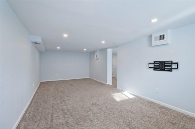 unfurnished room with carpet floors