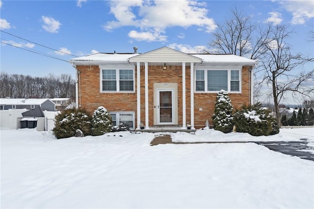 view of front of home