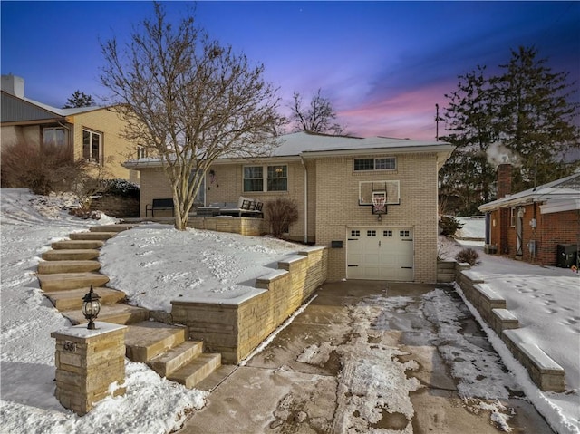 view of front of house with a garage