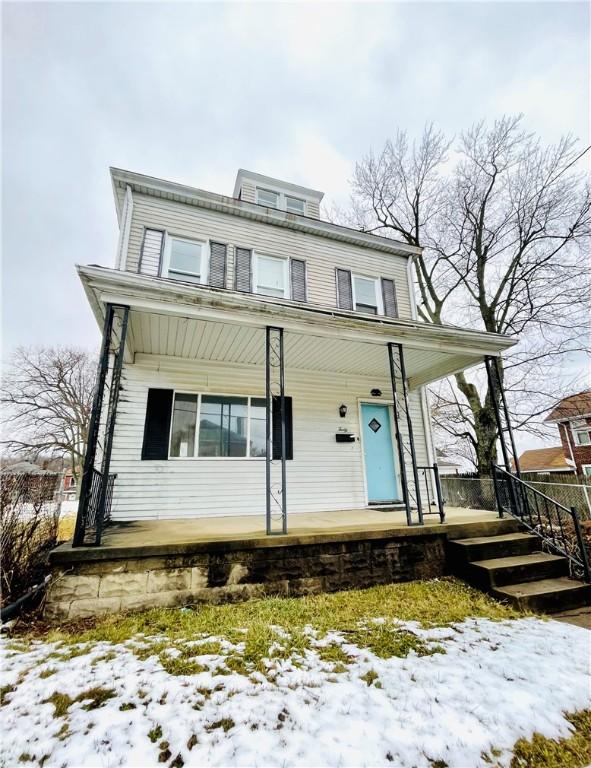 view of front of property with a porch