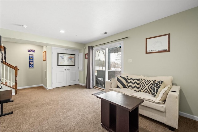 living room with carpet