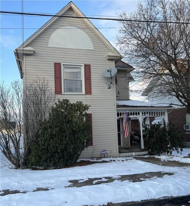 view of front of home