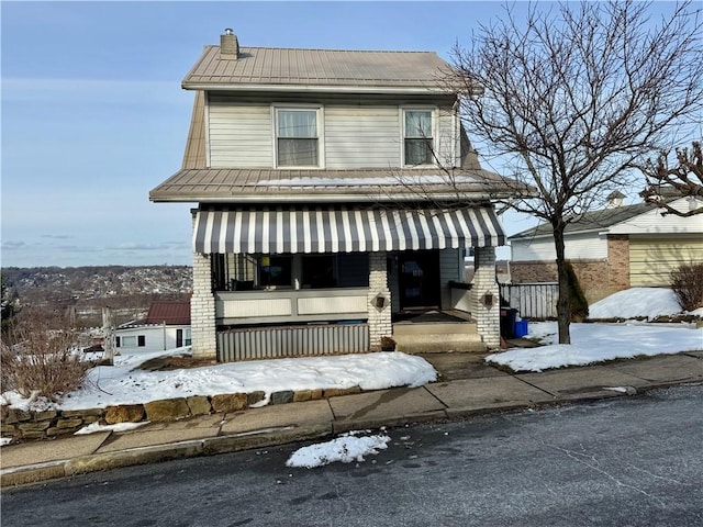 view of front facade with covered porch