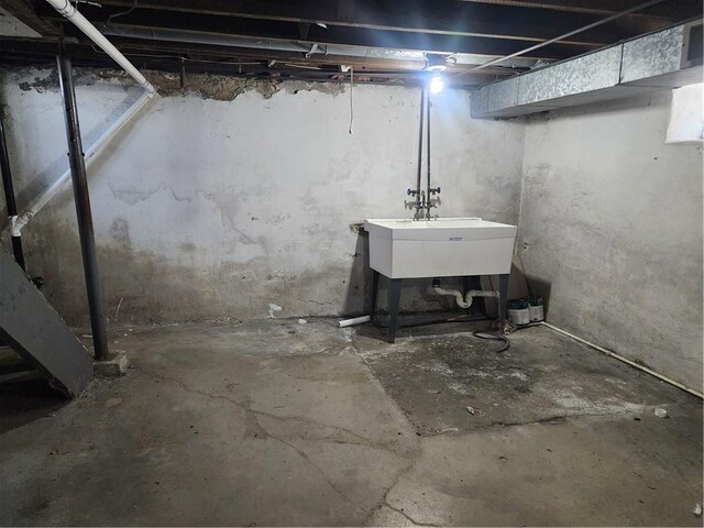 basement featuring sink