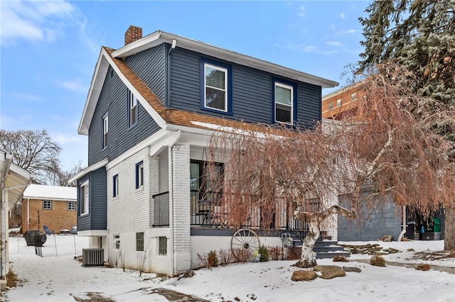 view of front of home featuring central AC