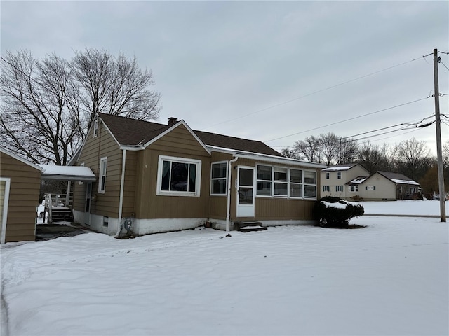 view of front of property