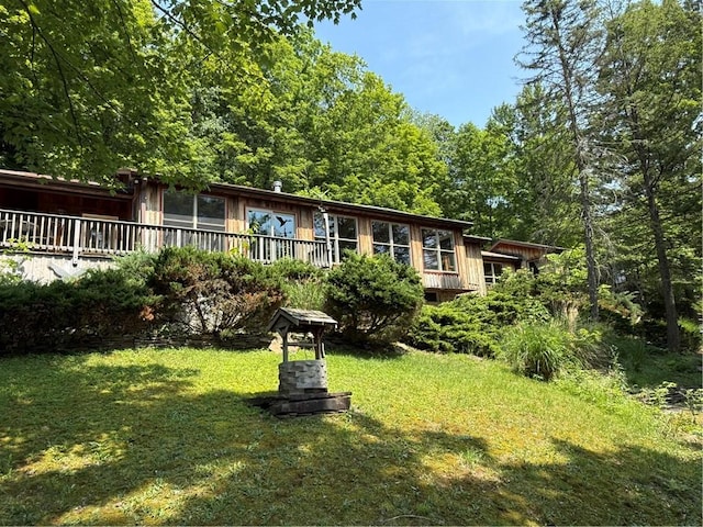 254 Light Ln, Cook Twp, PA 15658 - view of front facade featuring a front lawn