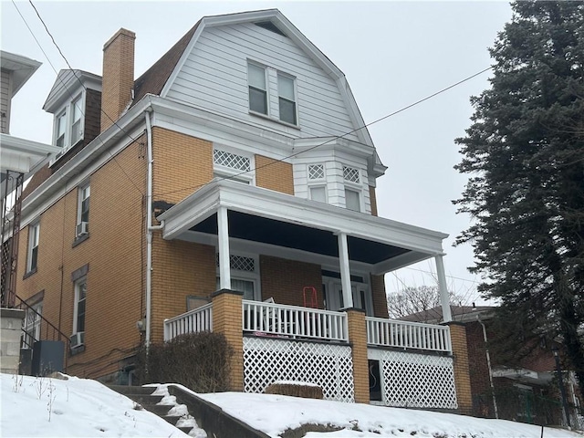 view of front of property with covered porch