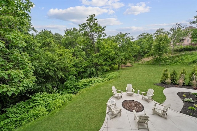 80 Charleston Sq, Bell Acres, PA 15143 - view of yard featuring a patio area and a fire pit