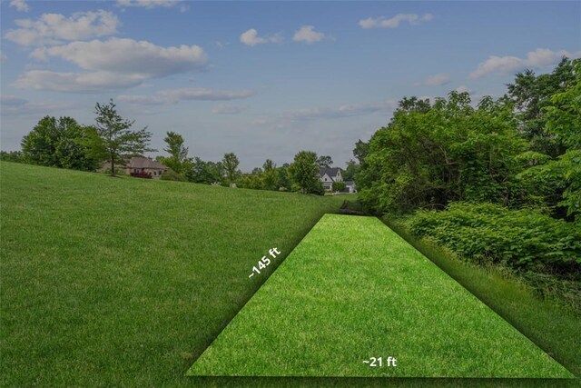 80 Charleston Sq, Bell Acres, PA 15143 - view of grassy yard