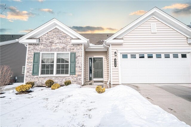 view of front of home featuring a garage