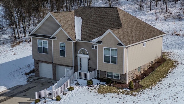 view of front of house featuring a garage