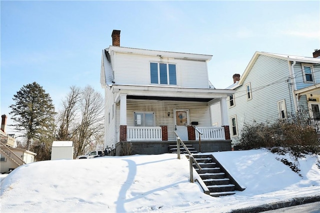 view of front facade with a porch