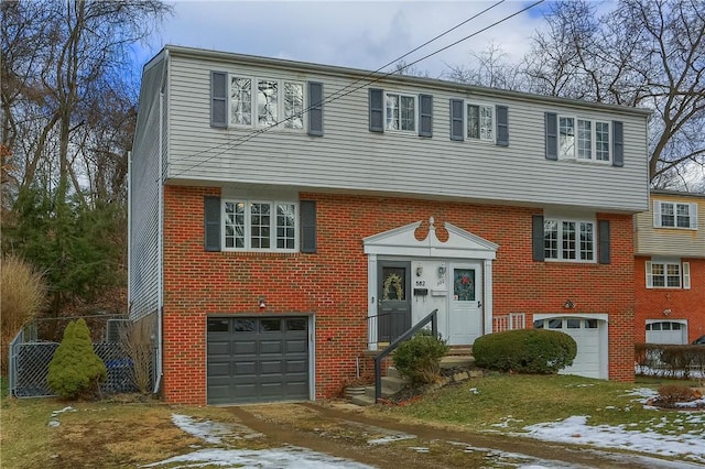 view of front facade featuring a garage