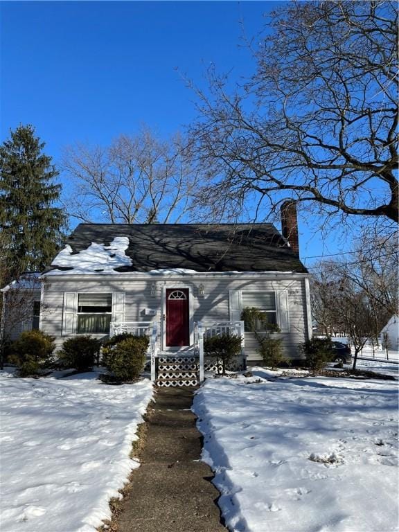 view of front of property