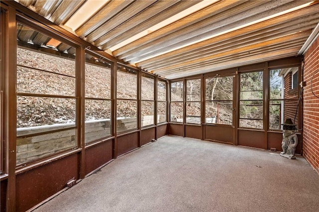 view of unfurnished sunroom