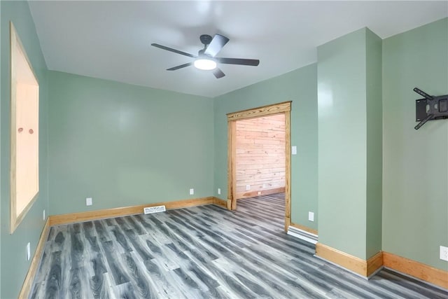 unfurnished bedroom with wood-type flooring and ceiling fan