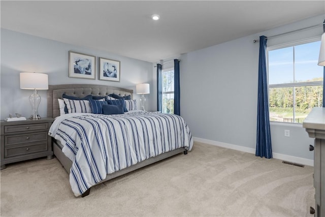 view of carpeted bedroom