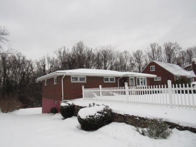 view of front of home