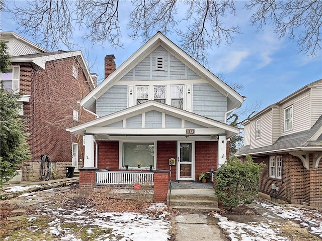 view of front of house with covered porch