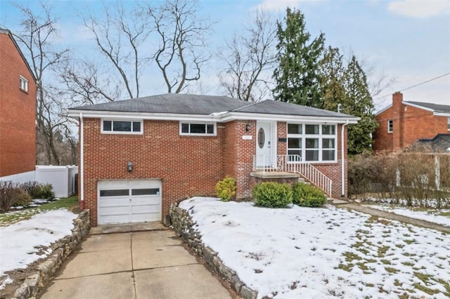 view of front of house featuring a garage