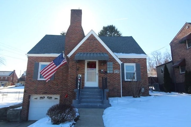 view of front of house with a garage