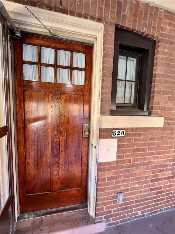 520 Berwin Ave, Brookline, PA 15226 - view of exterior entry