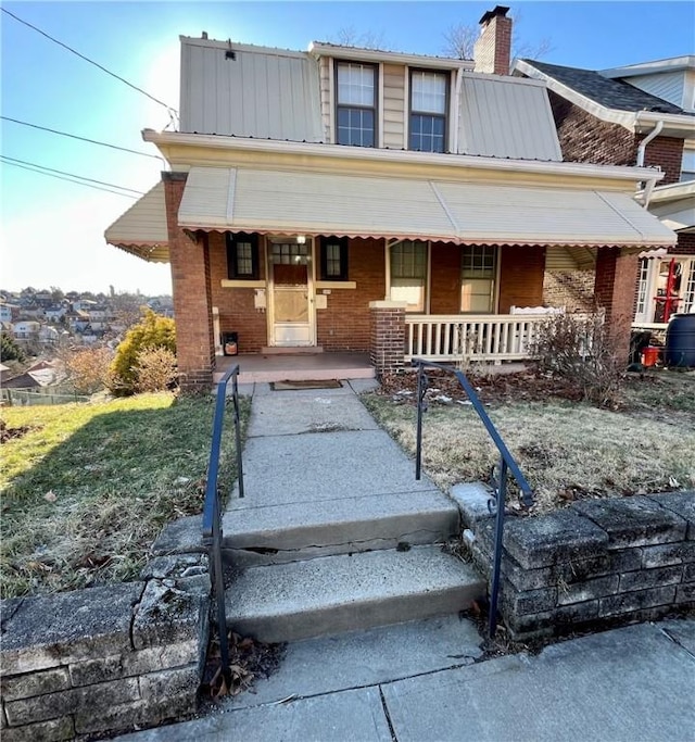 view of front of house featuring covered porch