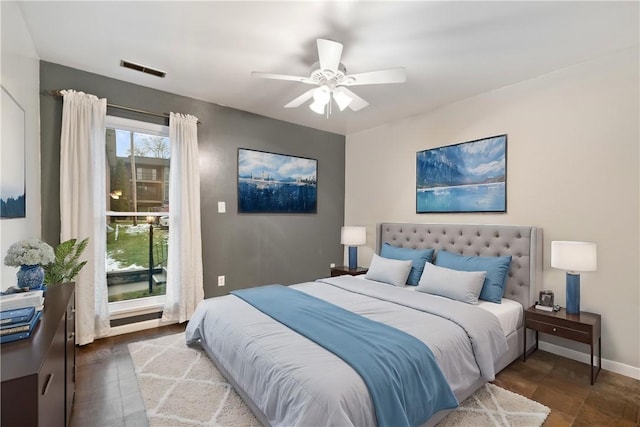 bedroom with ceiling fan